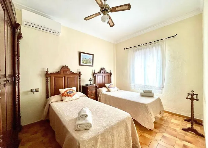 Casa Mirador Maro * Nerja