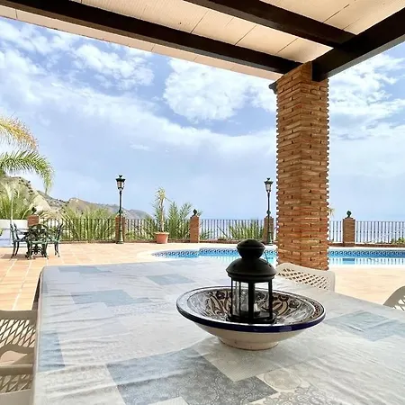 Casa Mirador Maro 빌라 네르하